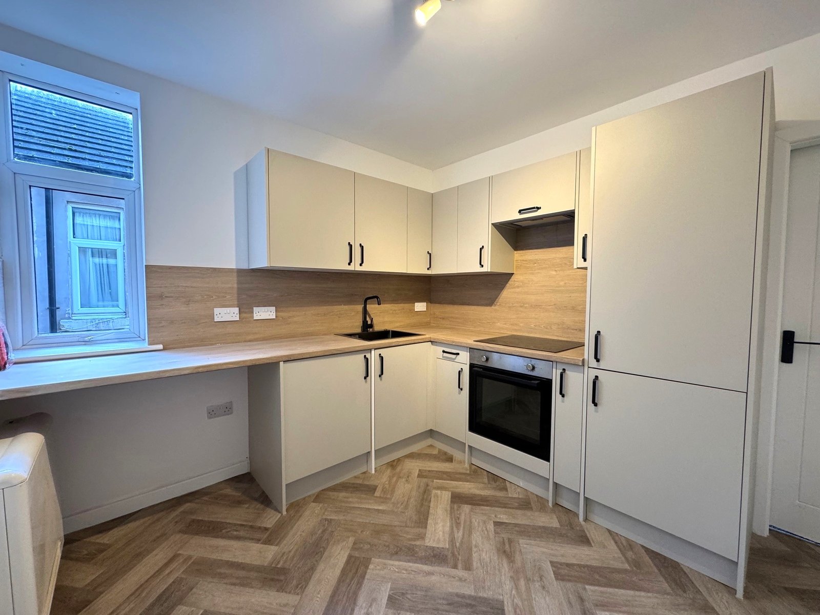 Warbreck Drive image 3